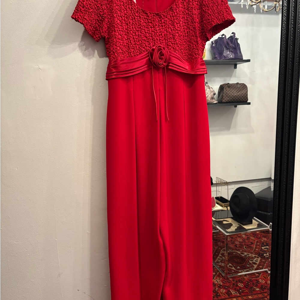 Red Short-Sleeve Jumpsuit with Rosette Waist
